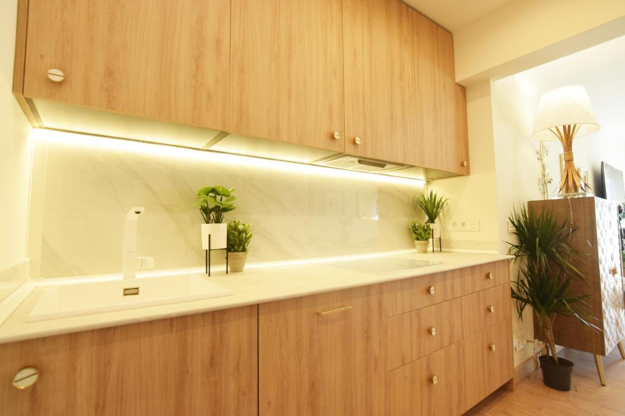 Paradise Luxurious Flat, Free Parking, 3 Double Rooms, Terrace, Jacuzzi, Fully Renovated San Sebastián Kültér fotó
