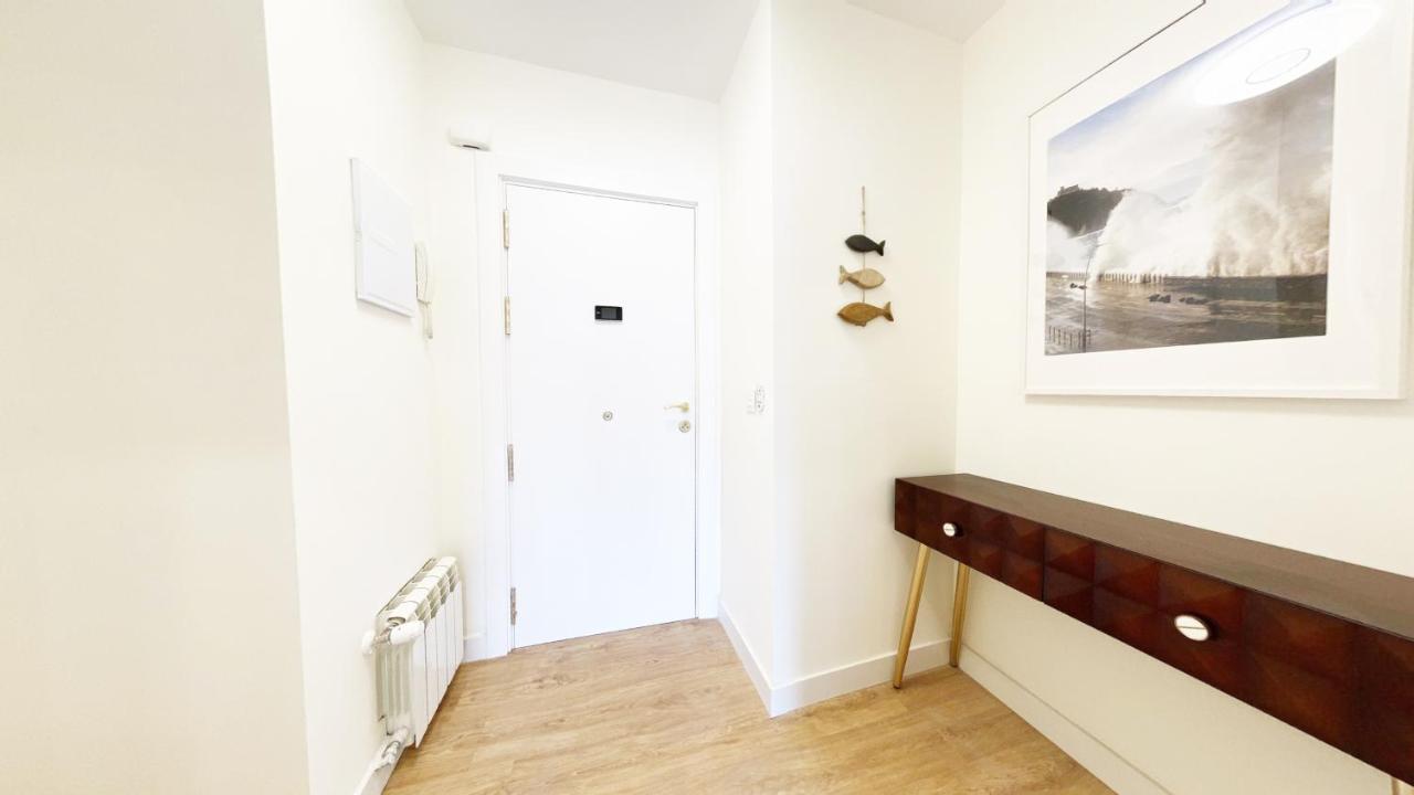 Paradise Luxurious Flat, Free Parking, 3 Double Rooms, Terrace, Jacuzzi, Fully Renovated San Sebastián Kültér fotó